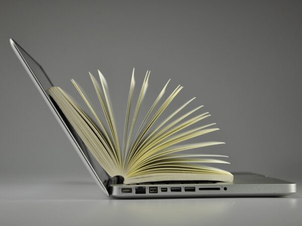The Modern Learner’s Guide: Top Online Courses for Adults